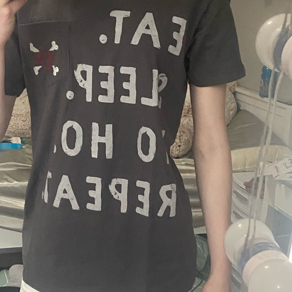 disney tee